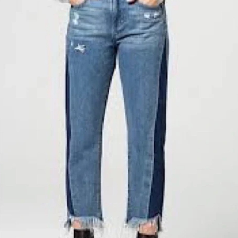 2 for $10! 27 waist Hidden Jeans - Tracey HR